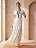 Robe Longue en Maille Côtelée «Riviera» – Blanc & Dénim