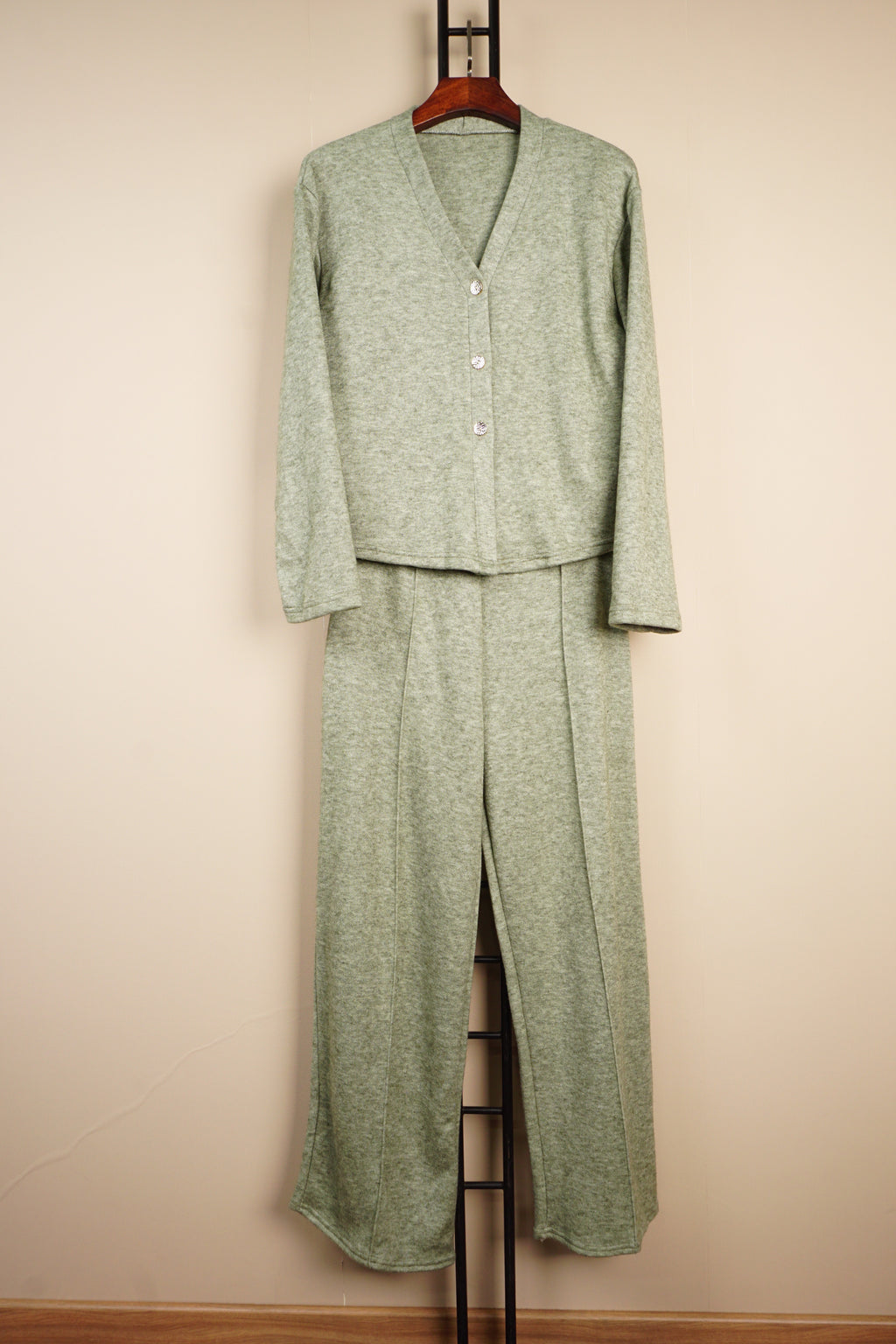 Elegant 2-Piece Set for Women