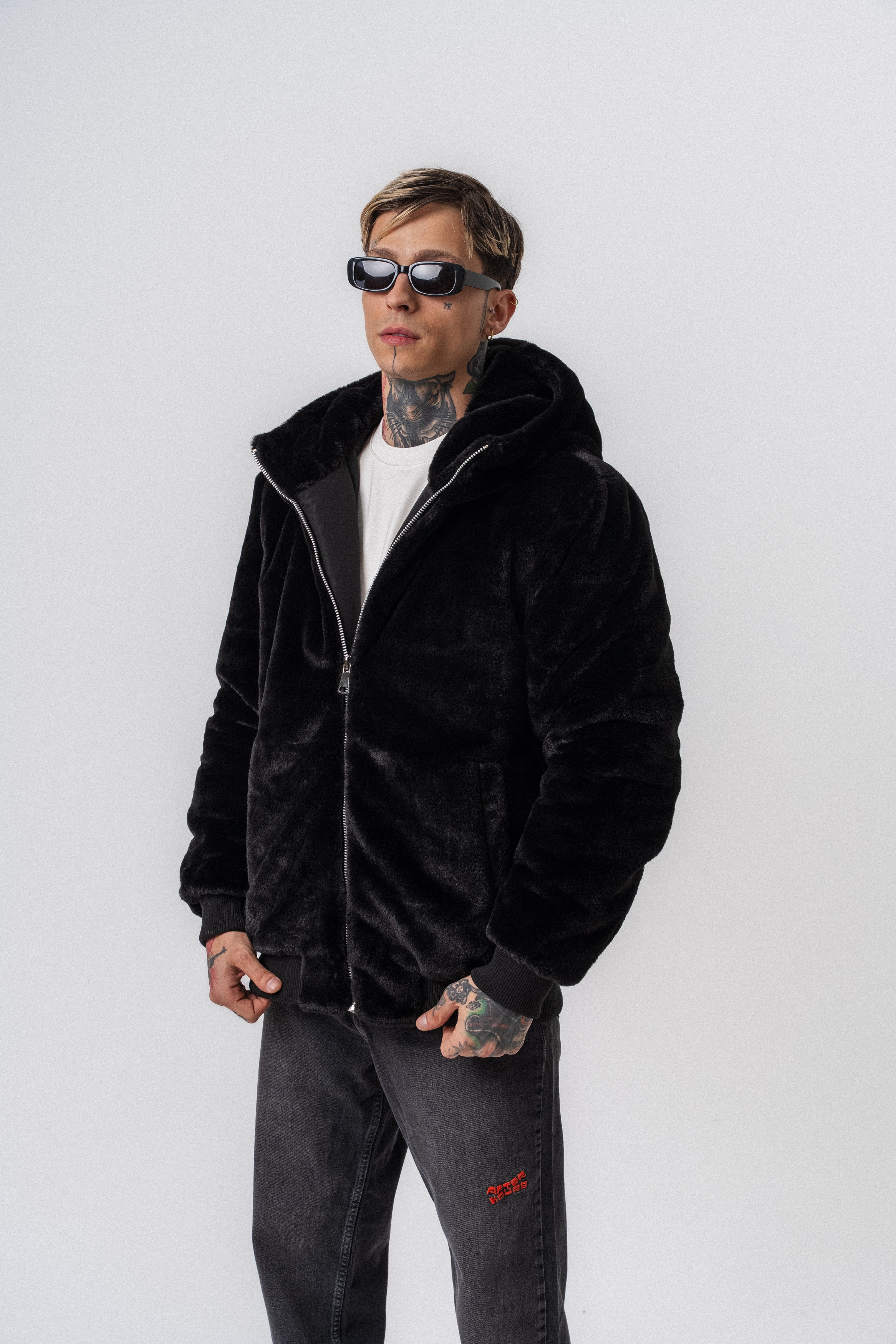 Veste Fausse Fourrure Noire à Capuche